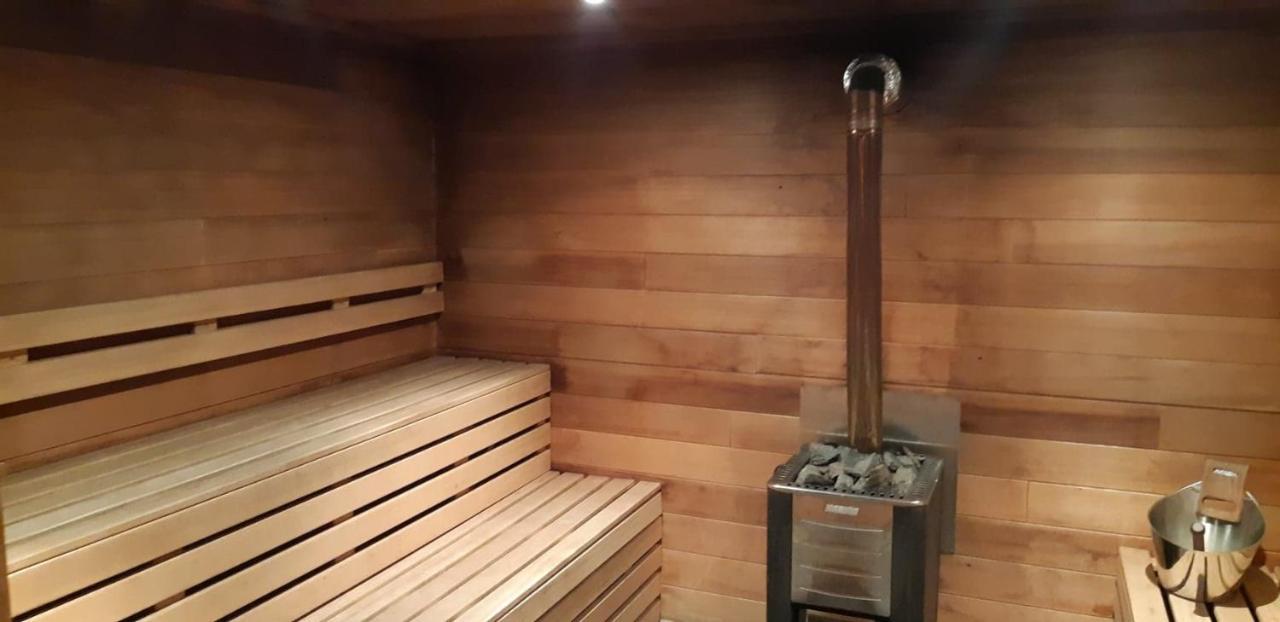 Tailles Les 12 Bois Du Cerfヴィラ エクステリア 写真